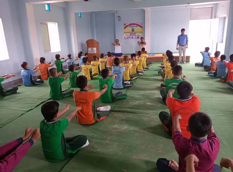 Yoga in the school hall
