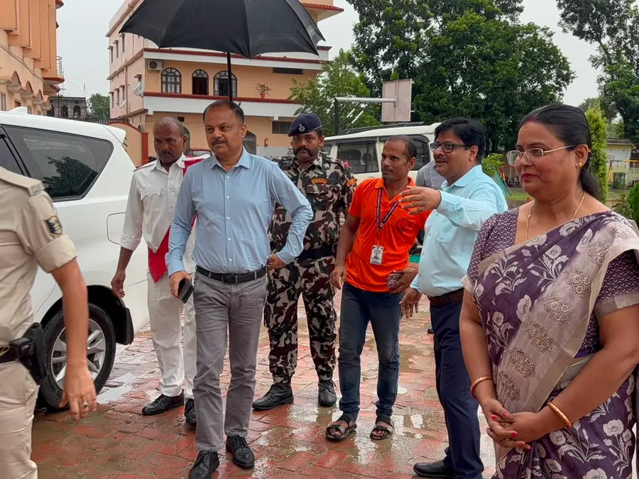 Guests and district officials
